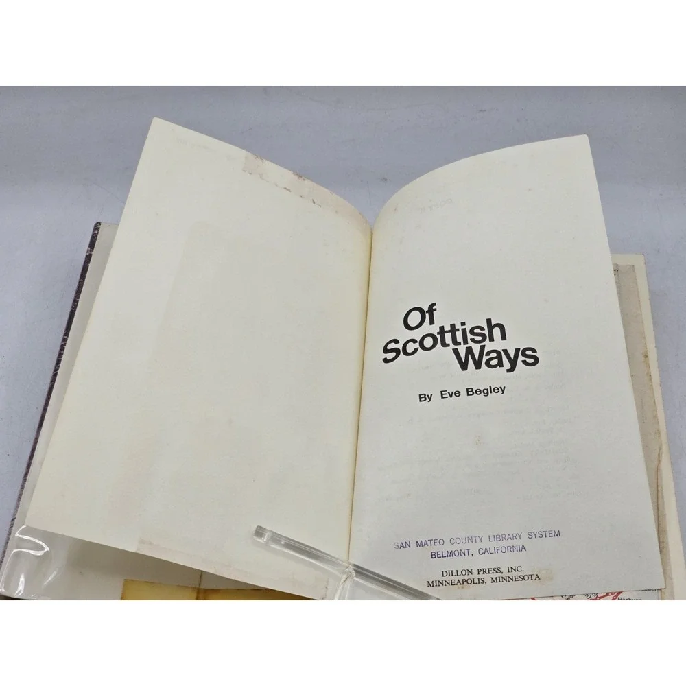 Of Scottish Ways By‎ Eve Begley + Map Of British Railways